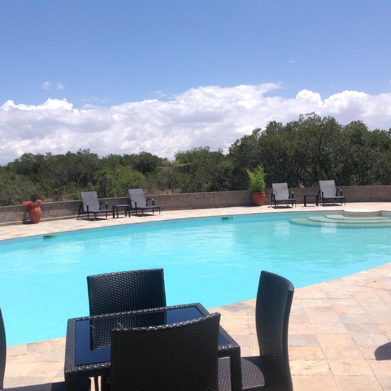 Ol Pejeta Holiday Villas 纳纽基 外观 照片